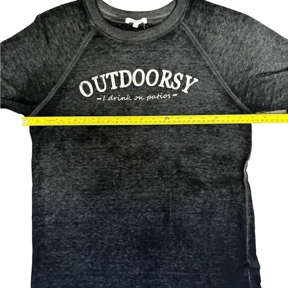 Long Sleeve Crew Neck Lightweight Top - Picture 12 of 13